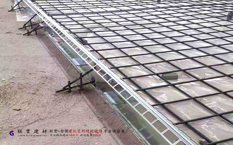 绍兴市LG160-3000镀锌钢板铠装缝案例